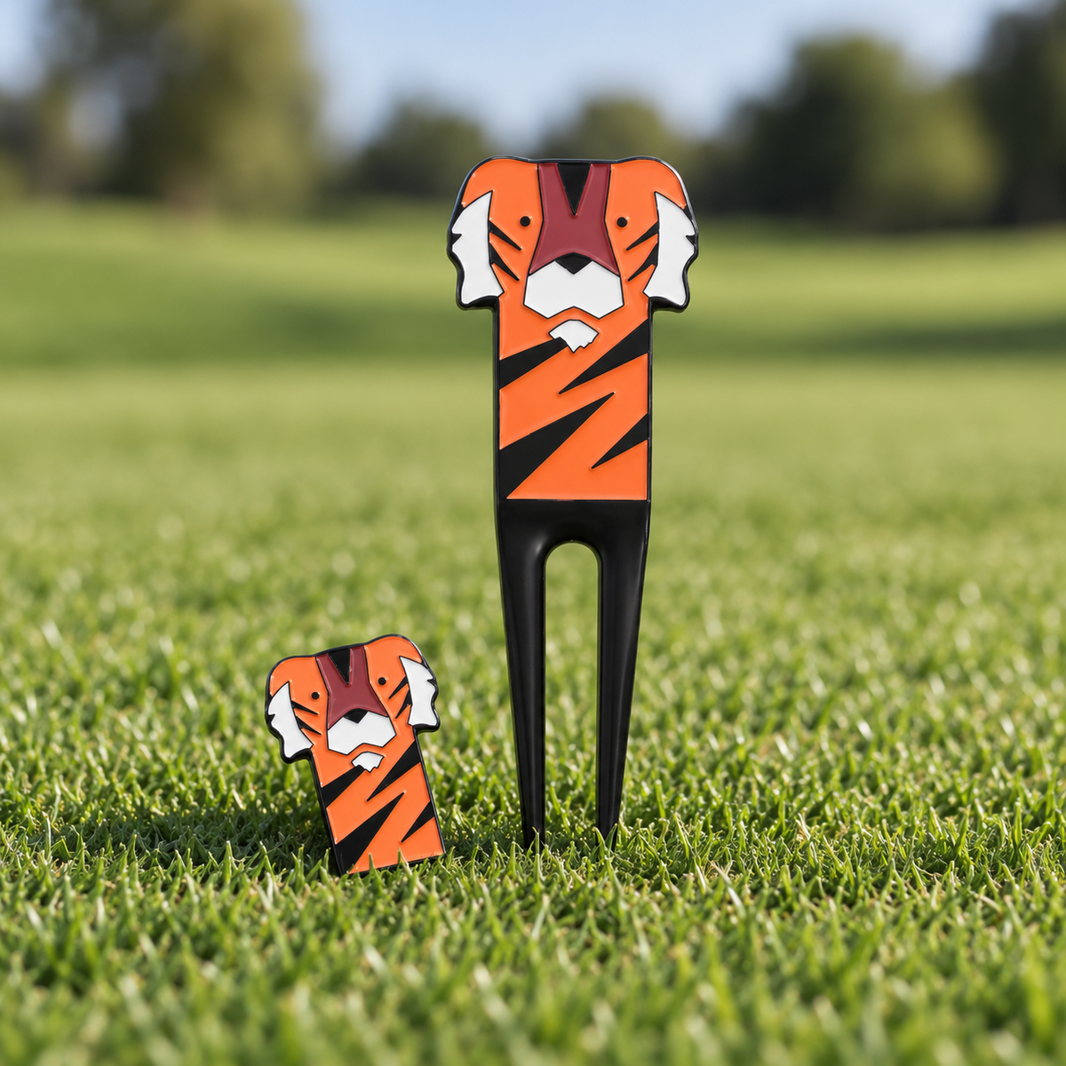 Tiger Ball Marker & Divot Tool