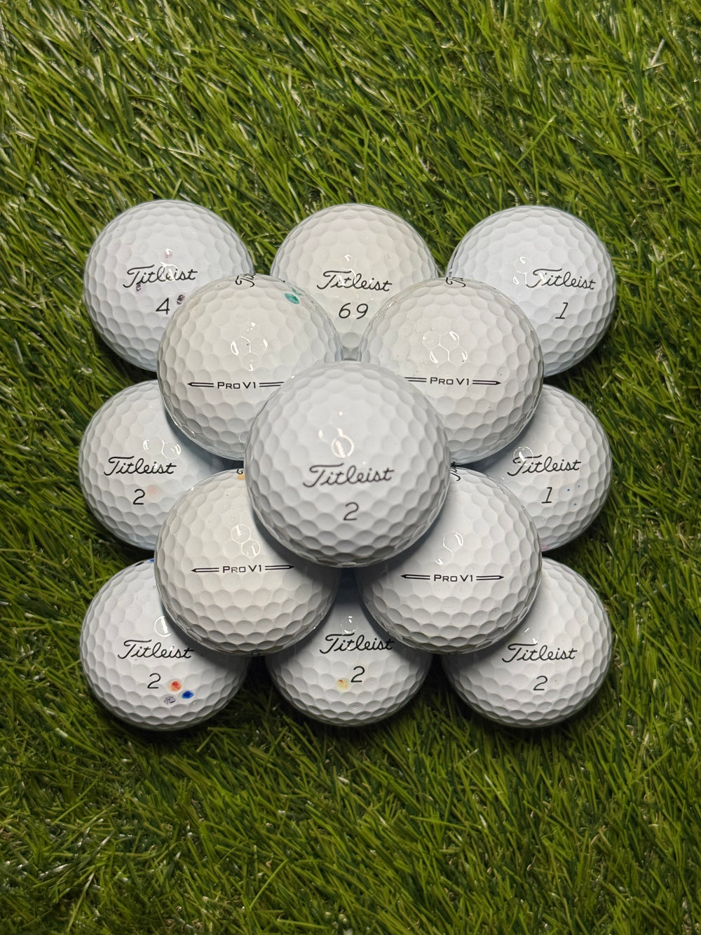 Titleist Pro V1 Golf Balls – A/Pearl Grade