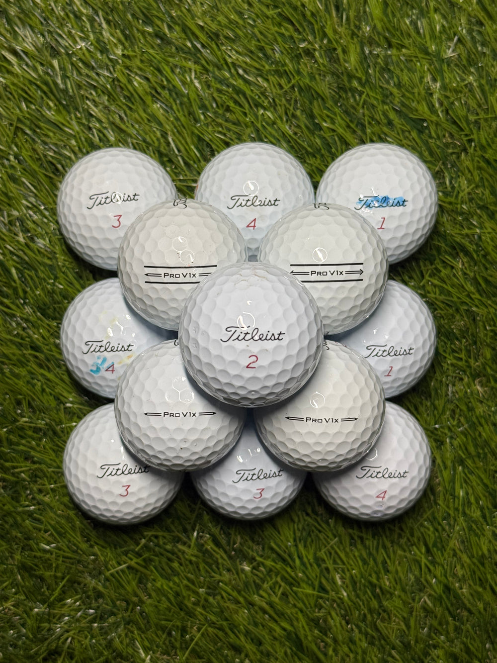 Titleist Pro V1x Golf Balls – A/Pearl Grade